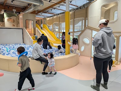 Kids & Coffee (Reservation Only indoor playground and cafe)