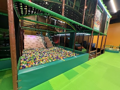 Recess Play Center