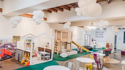 Dreamy Cloud Indoor Play